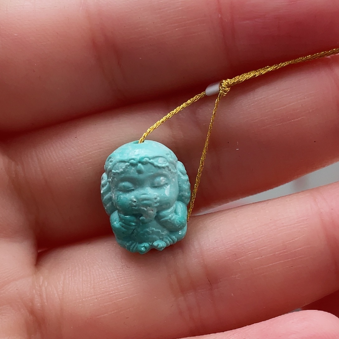 绿松石颈饰未镶嵌