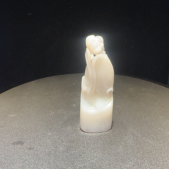 寿山石荷叶荷花印章