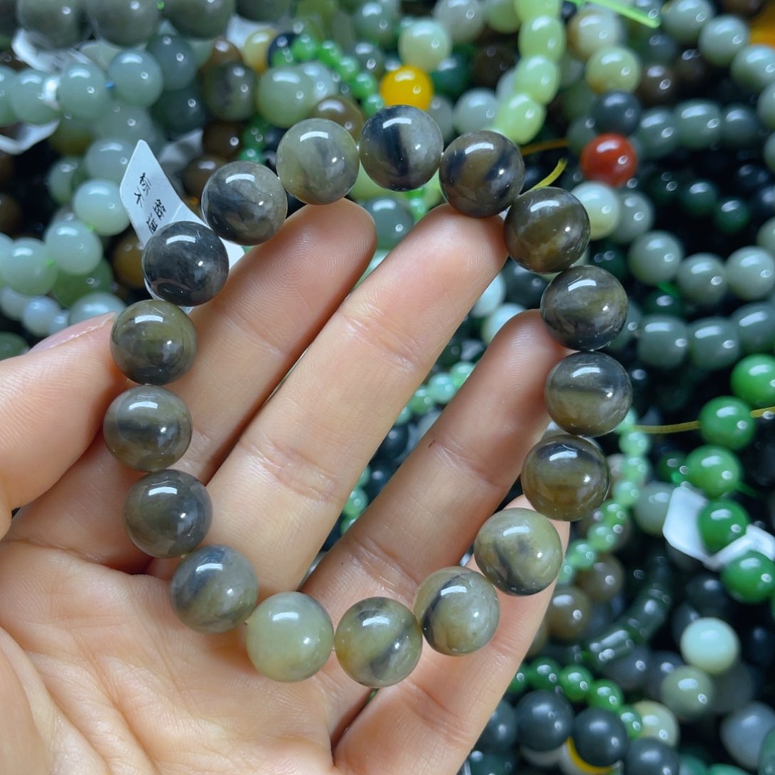 未镶嵌手链和田玉