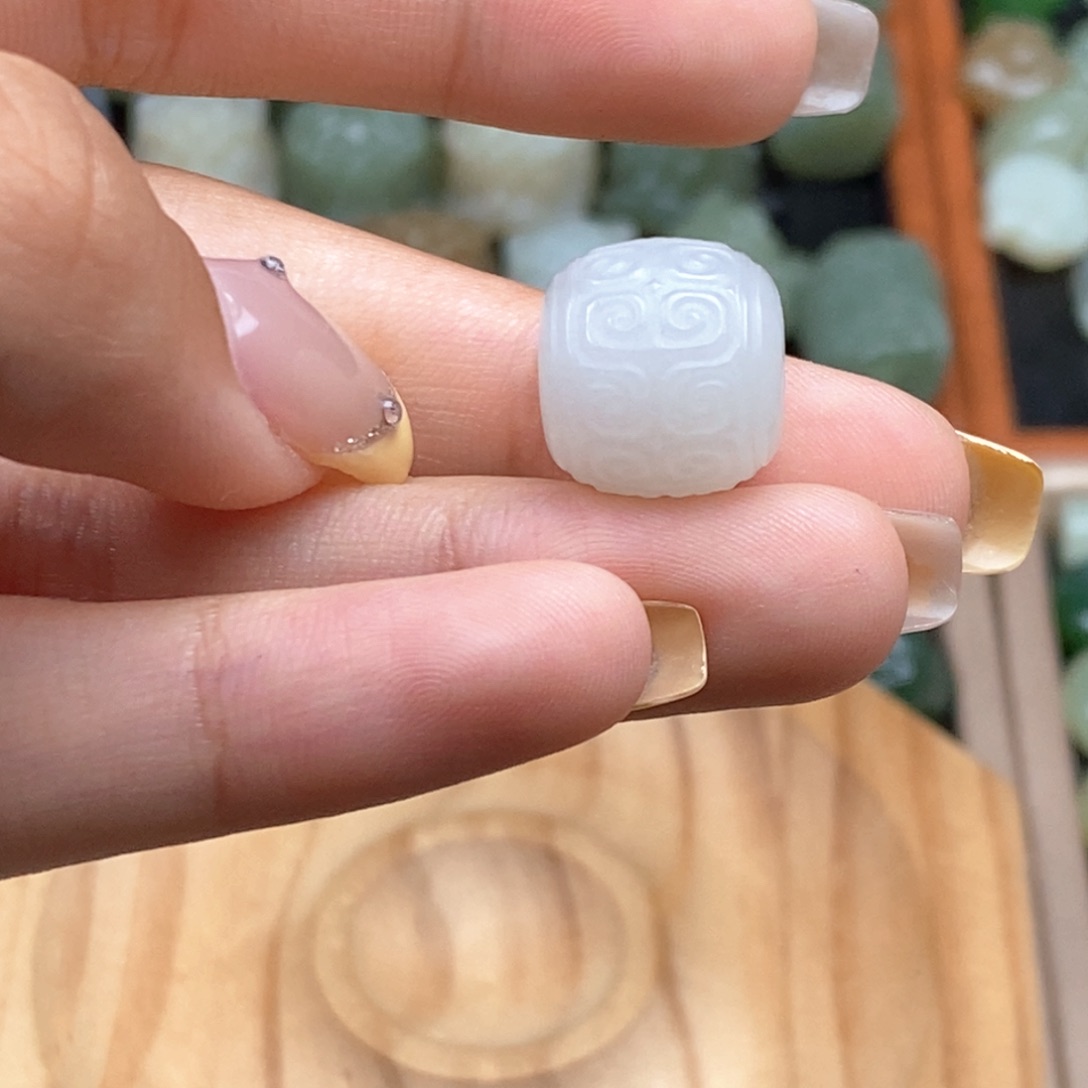 手链未镶嵌和田玉