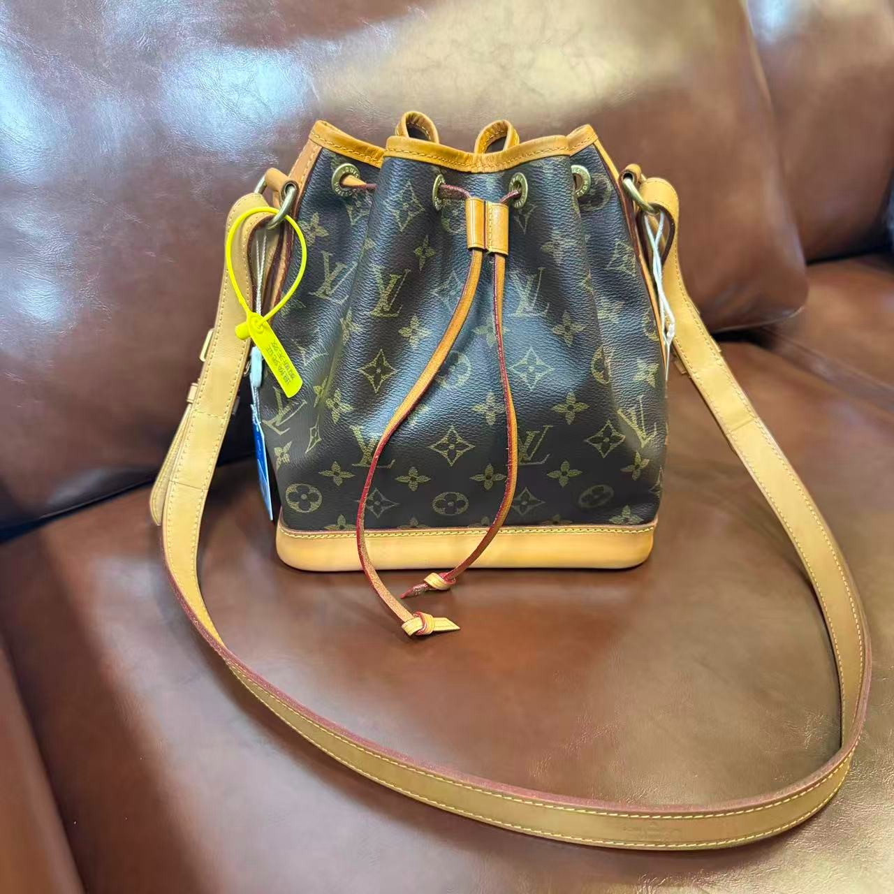 95新 LouisVuitton/路易威登 二弟/2D30/9008/单肩包
