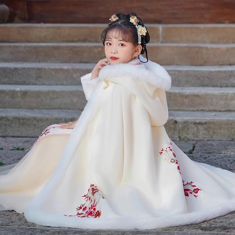 汉服女童冬季喜庆加绒加厚斗篷长款中国风古装儿童披风外套棉内胆