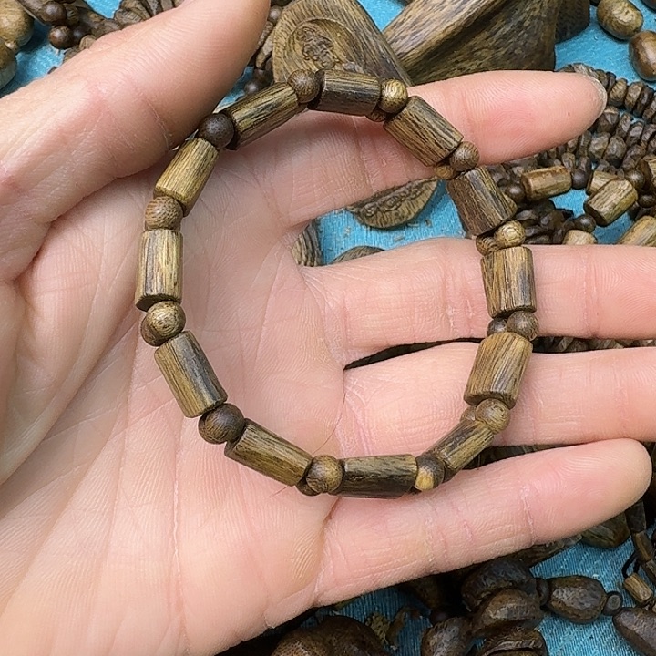 沉香手串冰*沉香手串单圈发一