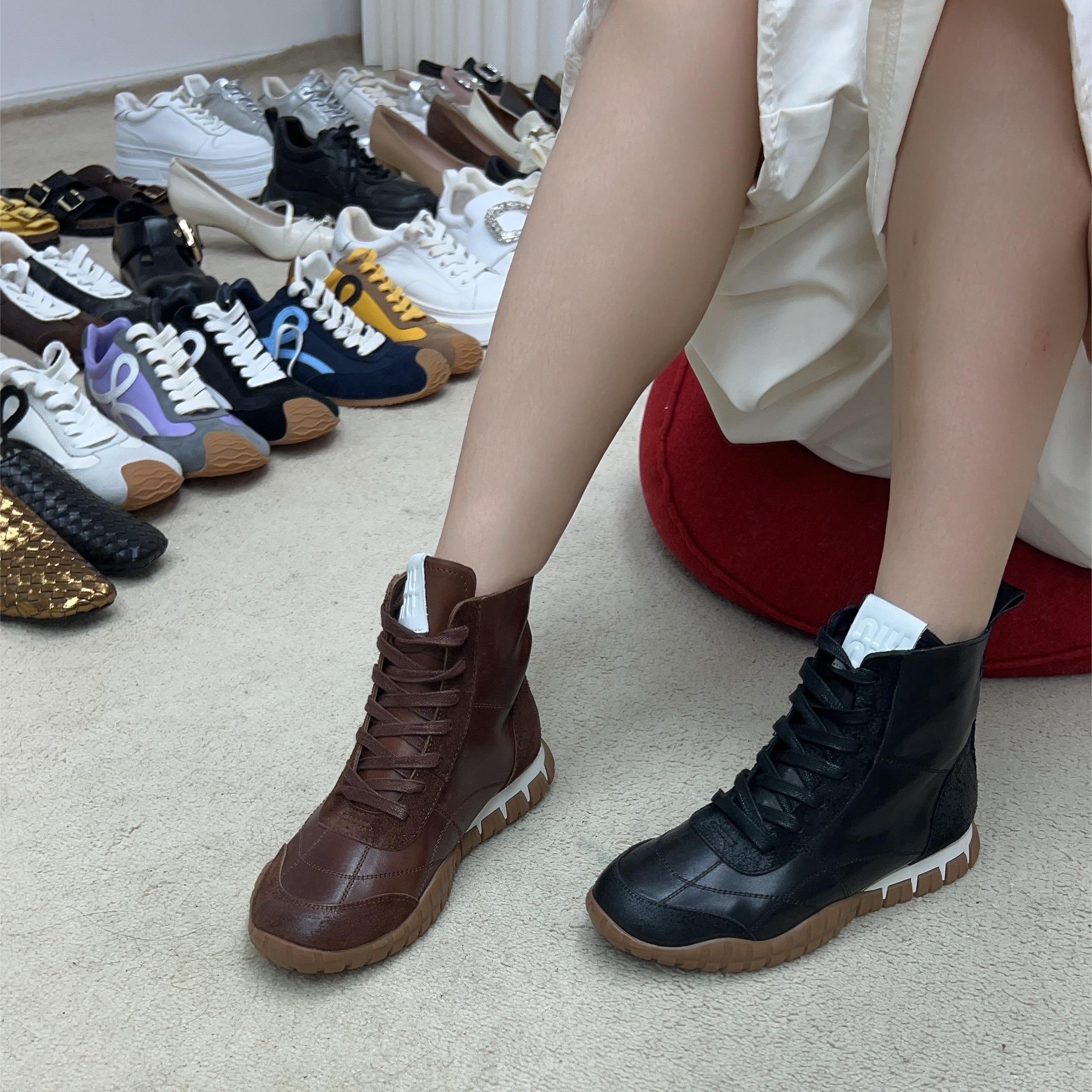 LIAJIGIRL/阿吉女·原创设计马皮百搭舒适高帮休闲鞋圆头系带短靴