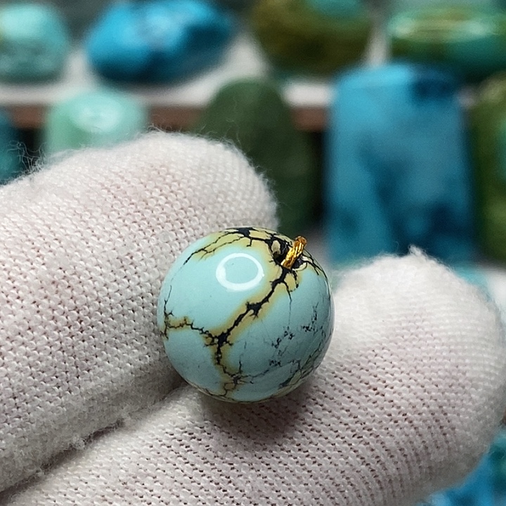 绿松石未镶嵌天然原矿 地大质检