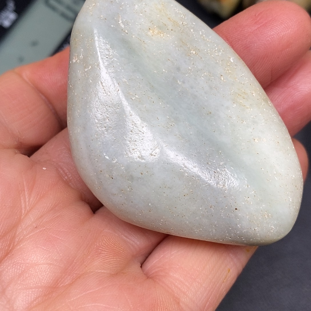 和田玉未镶嵌珠宝奇石