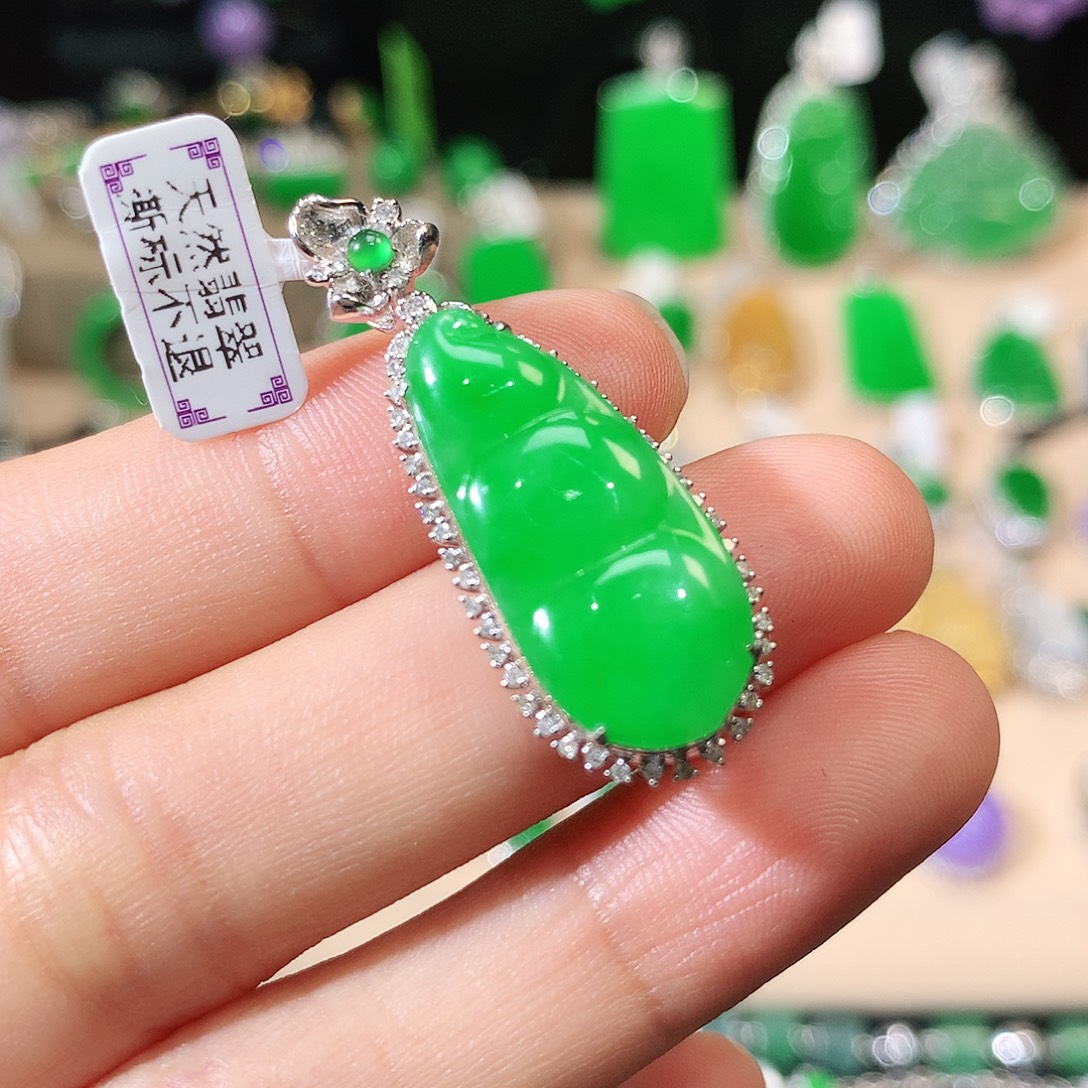 翡翠18K金镶嵌吊坠(不含链)