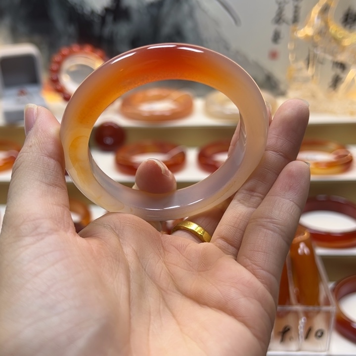 玛瑙/玉髓未镶嵌手镯