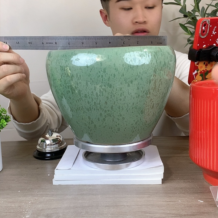 陶瓷绿色苹果盆20x17一个花盆