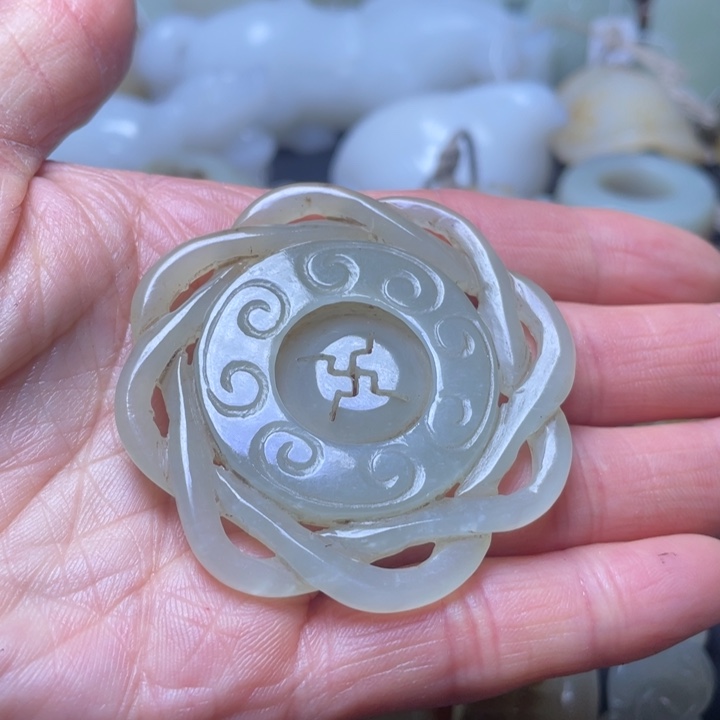 和田玉挂件未镶嵌