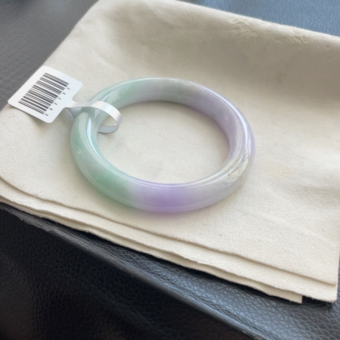 翡翠未镶嵌手镯纹裂56圆条