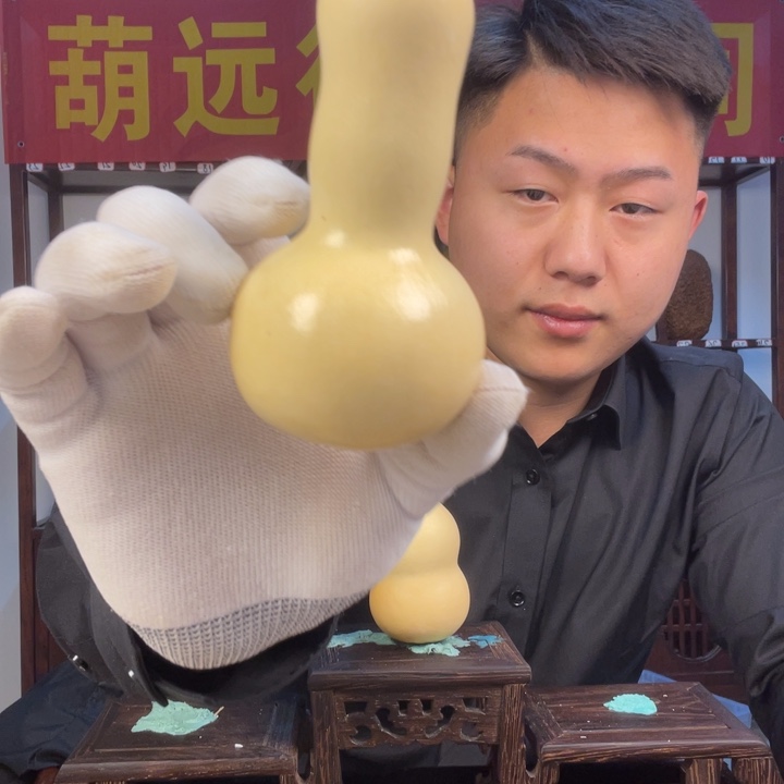 冬***把葫远行葫芦嗷嗷的