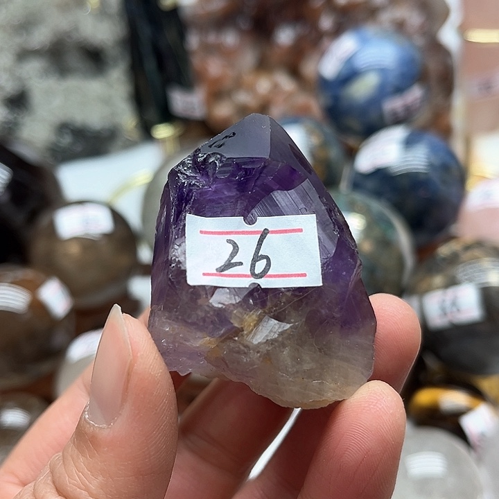 紫晶68克紫水晶原石未镶嵌