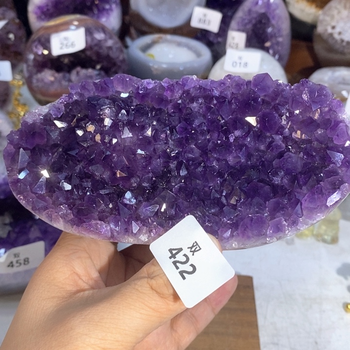 未镶嵌水晶大型摆件（非配饰）