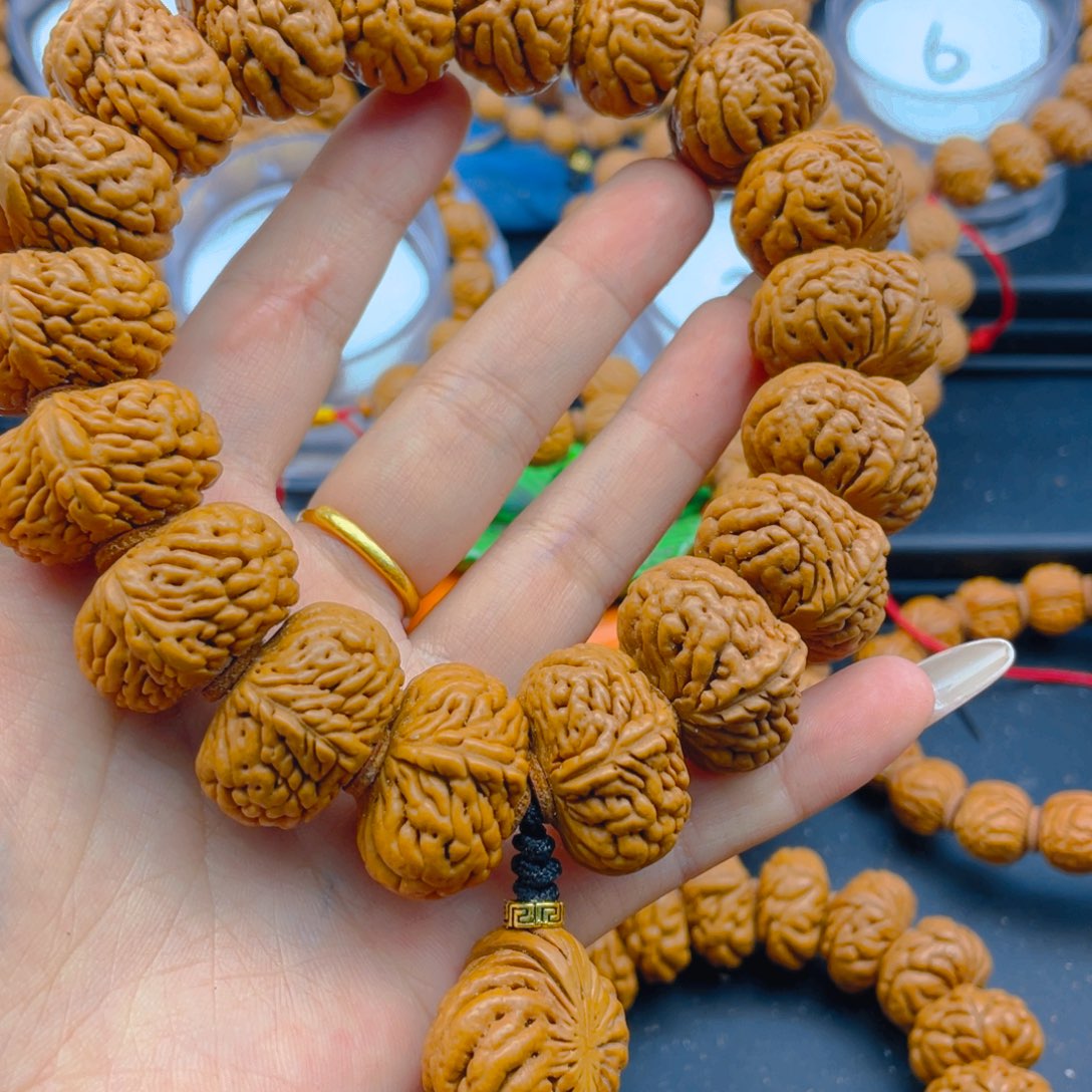 宋***青桃核吊坠权权权权权16