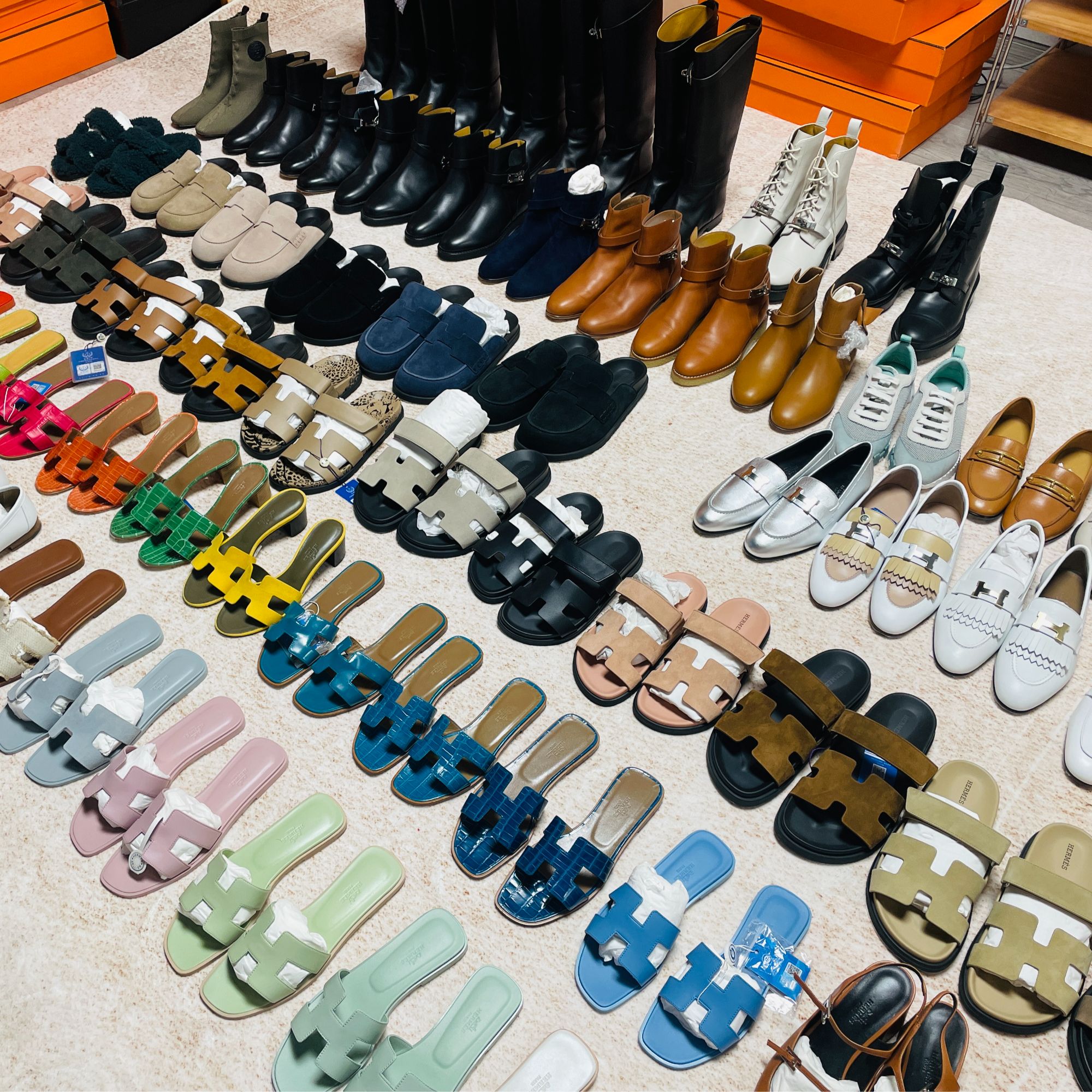 未使用 Alexander McQueen/亚历山大·麦昆 巴黎人鞋服代拍链接