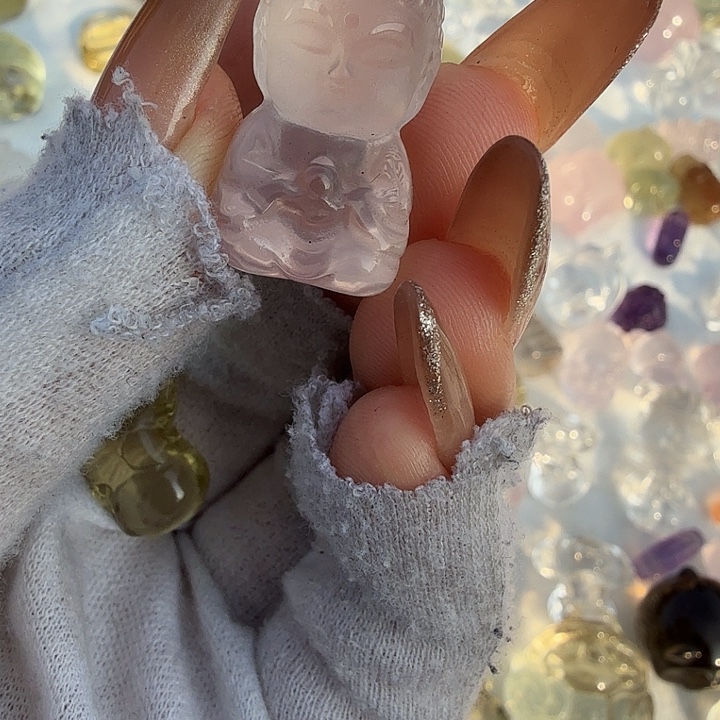 满***许水晶未镶嵌车挂水晶