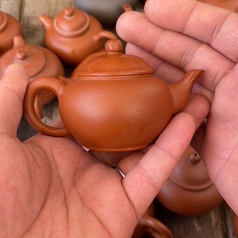 紫砂茶壶老朱泥鸽嘴水平80cc左右