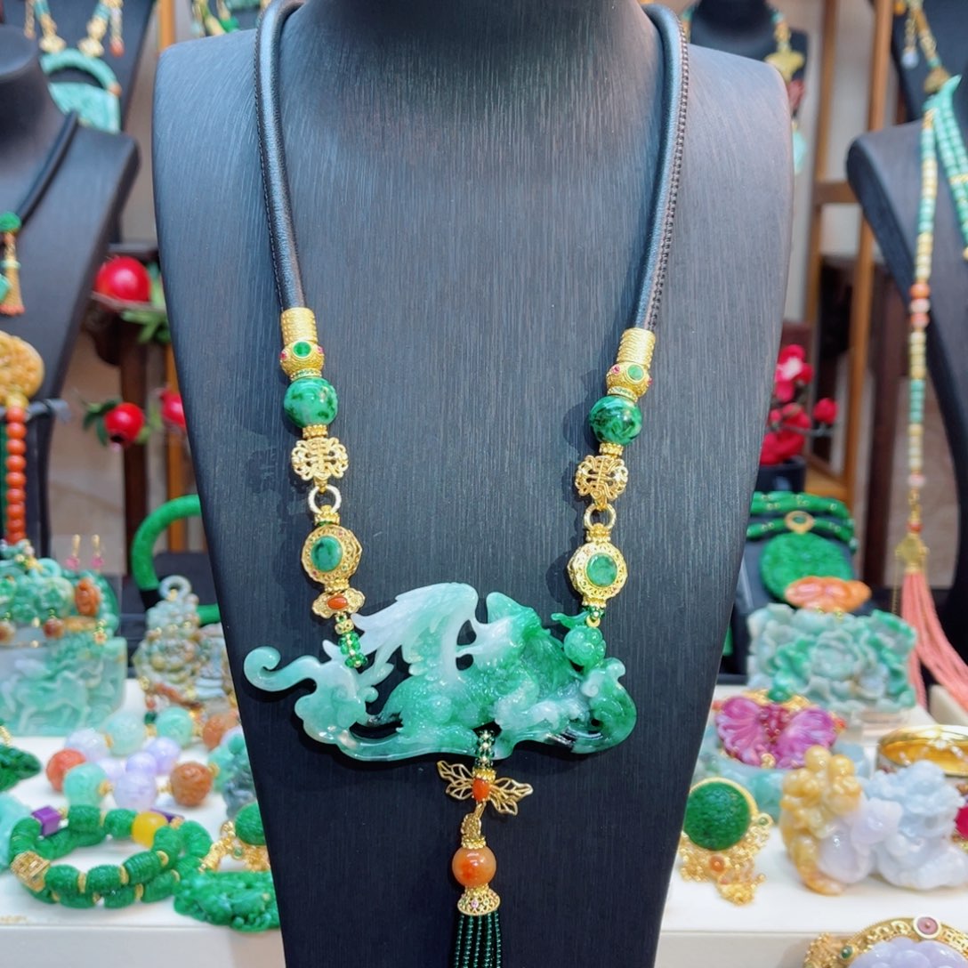 翡翠颈饰合金48小时鉴赏期