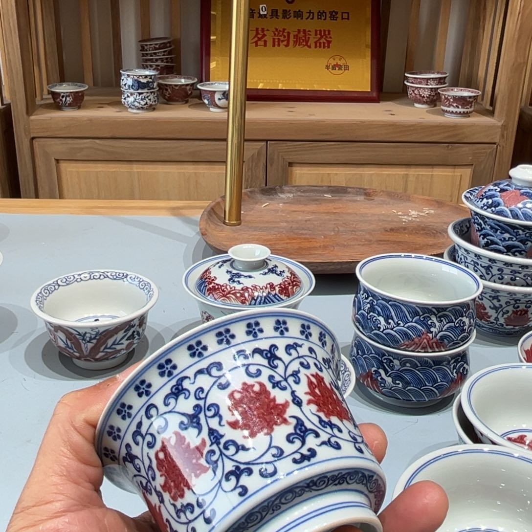 景德镇陶瓷艺术展在上海