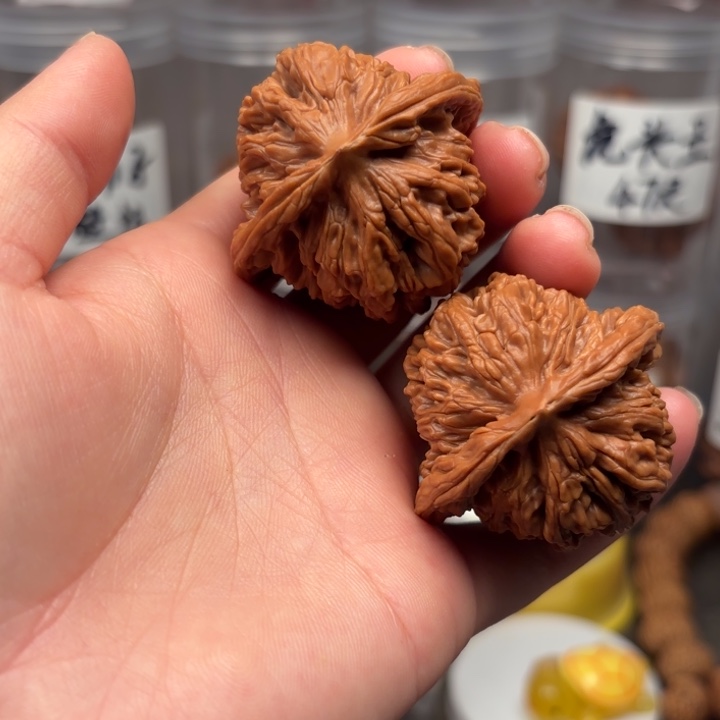 吊坠桃核45四座楼11111