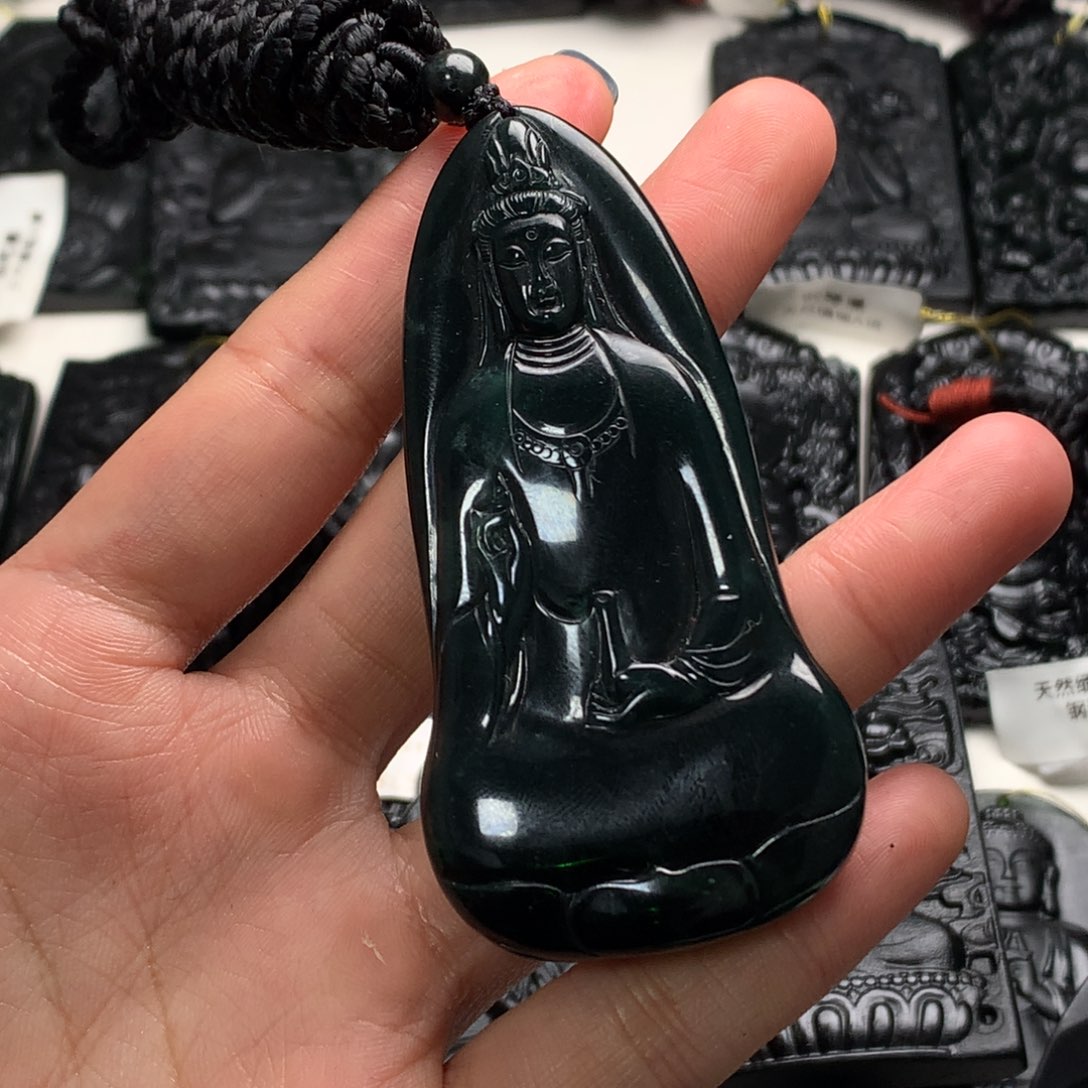 竣***泽翡翠未镶嵌颈饰天然a货钢琴黑挂件