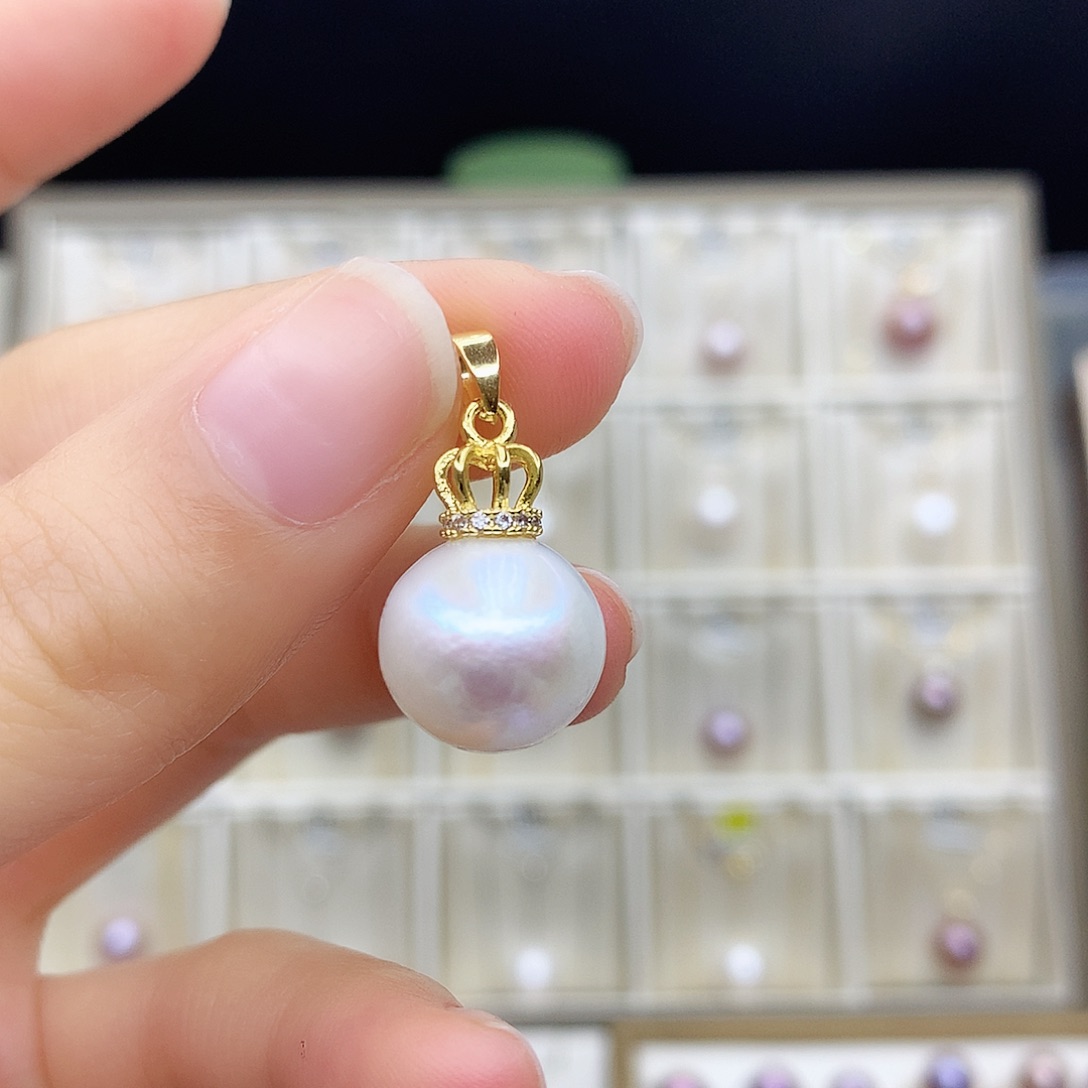 淡水珍珠颈饰合金