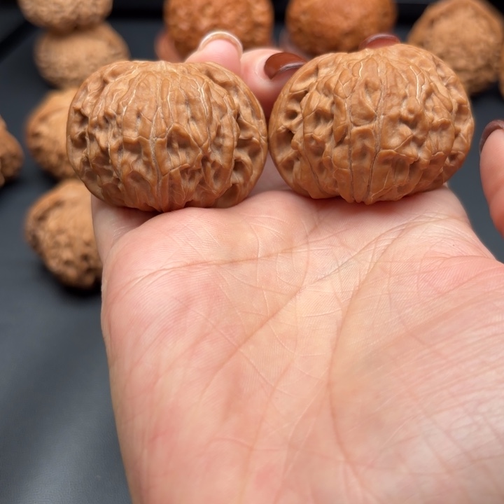 核桃重****王42尺正磨全品