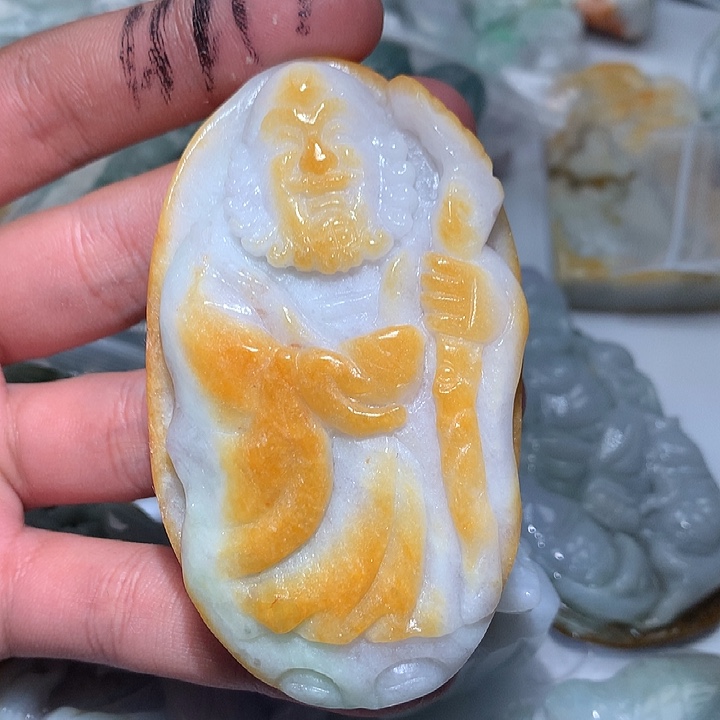 翡翠未镶嵌颈饰保真天然a货翡翠