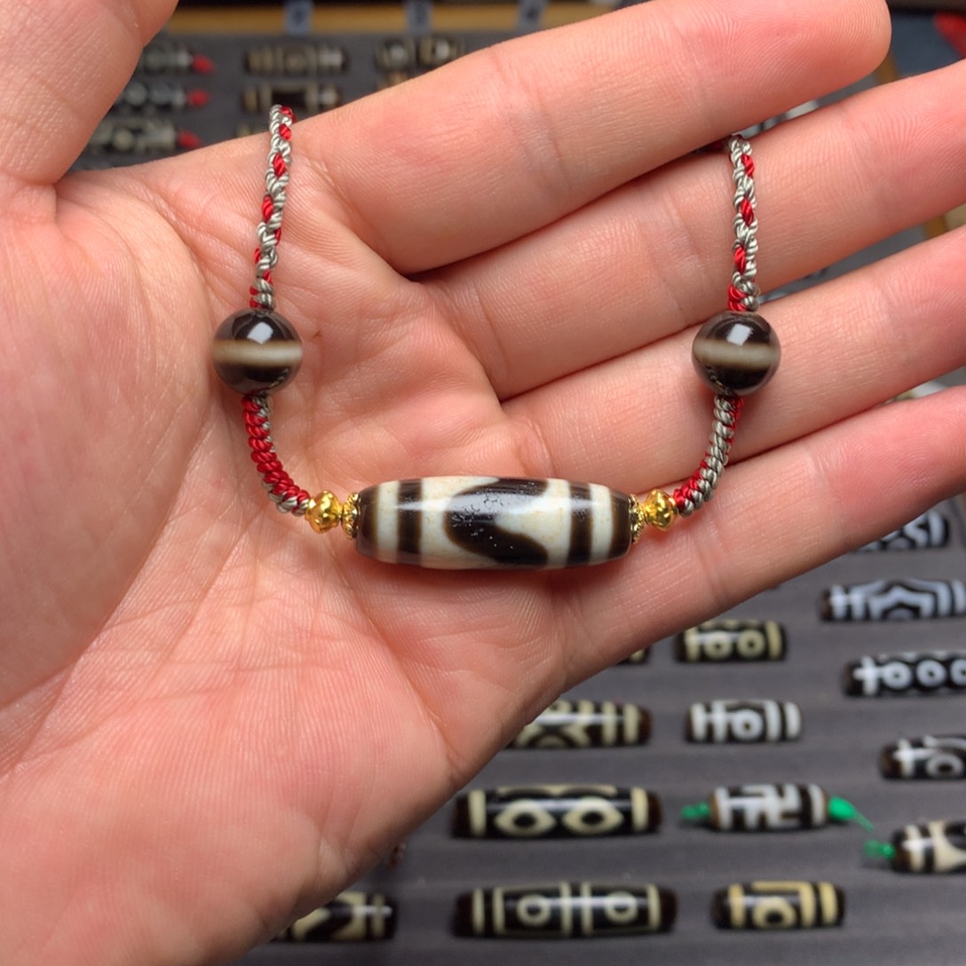 玛瑙/玉髓吊坠(赠链)未镶嵌