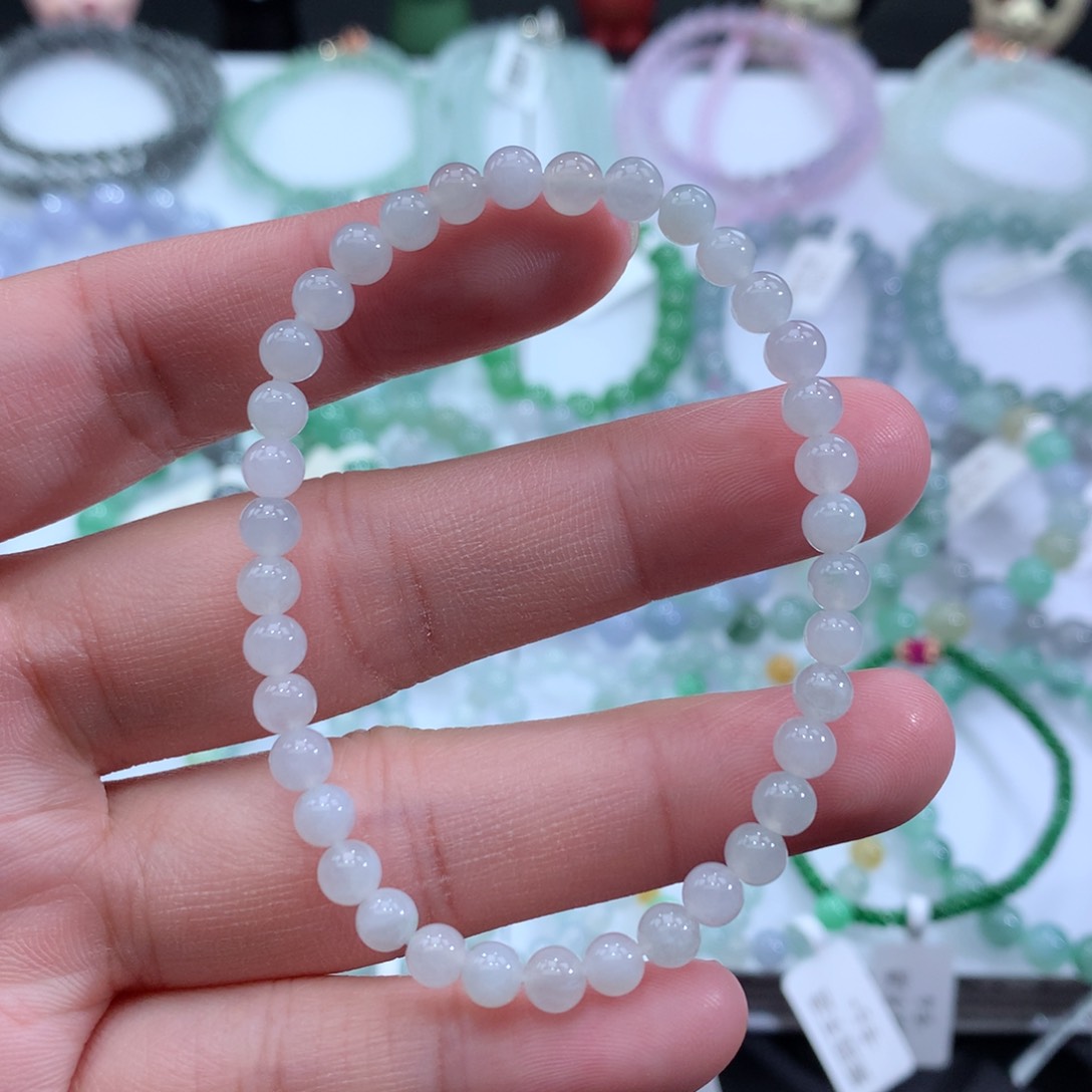 翡翠手链未镶嵌天然