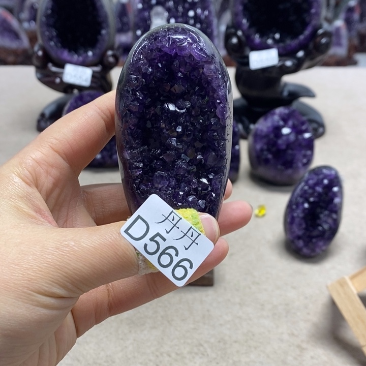 水晶大型摆件（非配饰）未镶嵌