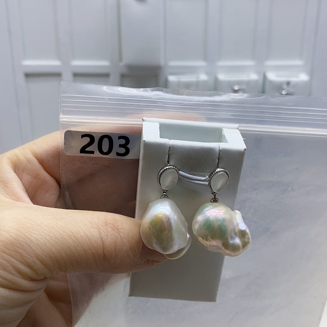 颈饰合金淡水珍珠