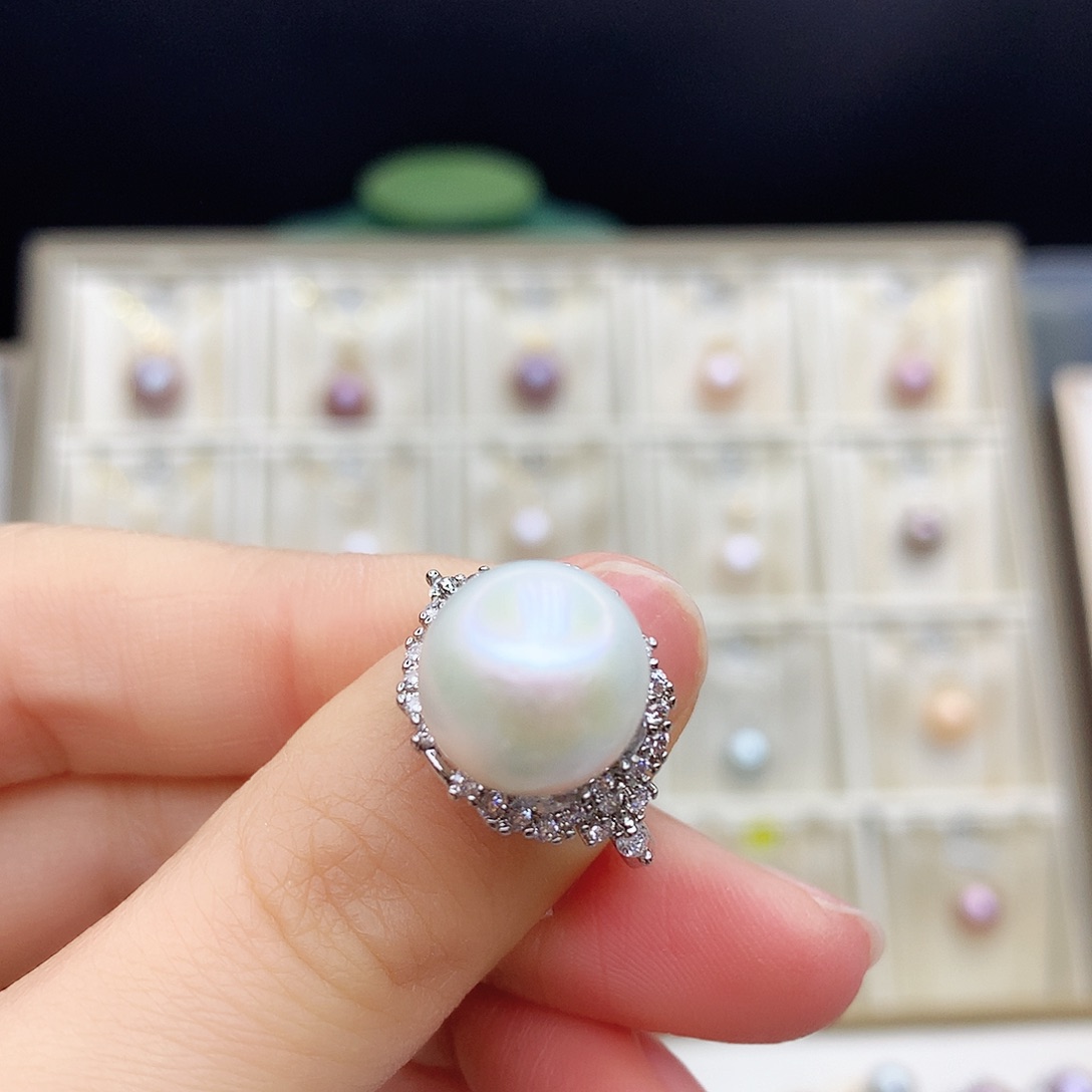 淡水珍珠颈饰合金