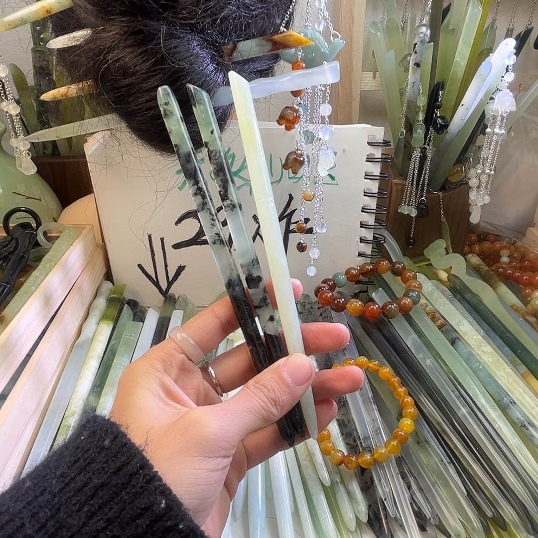 蛇纹石玉发饰未镶嵌49，3支