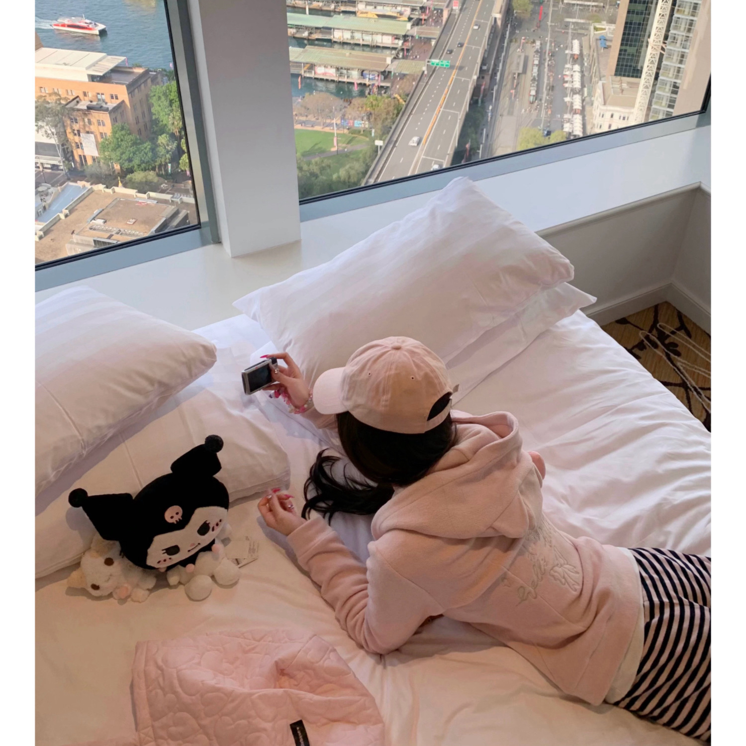 kitty卫衣/多色连帽卫衣外套女刺绣帽衫➕条纹裤两件套装