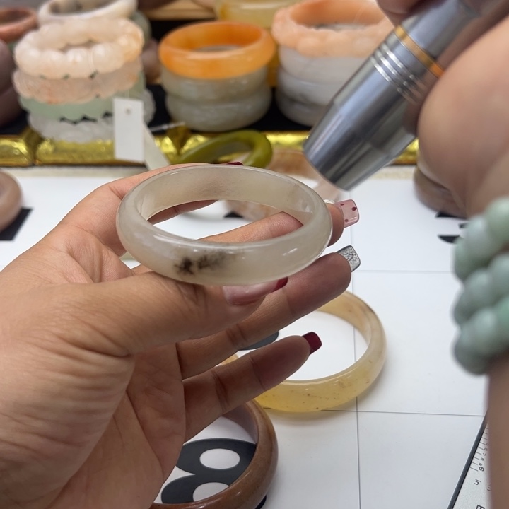 石英岩玉合金手镯