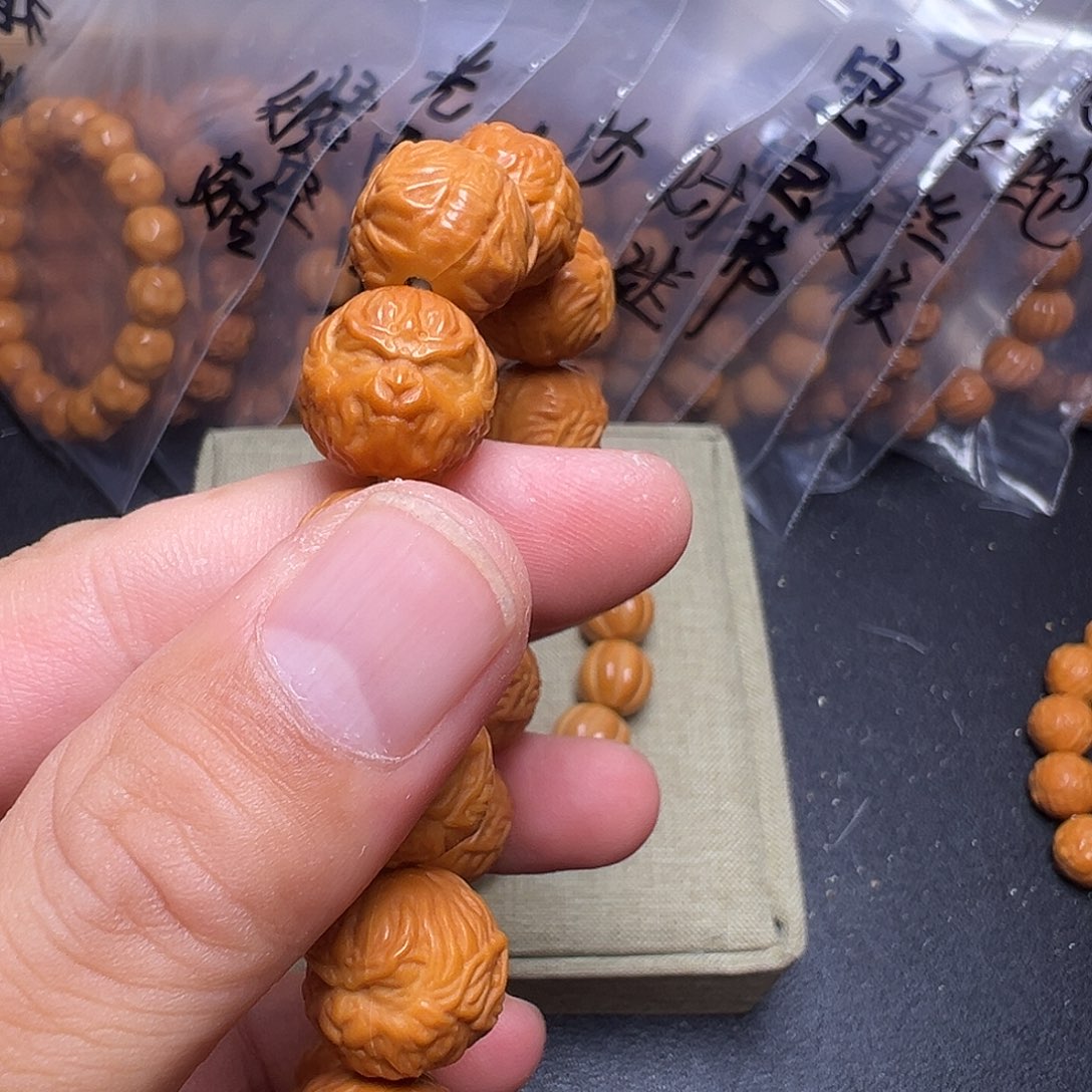 手串猴头核桃啊啊啊啊啊啊啊啊呃