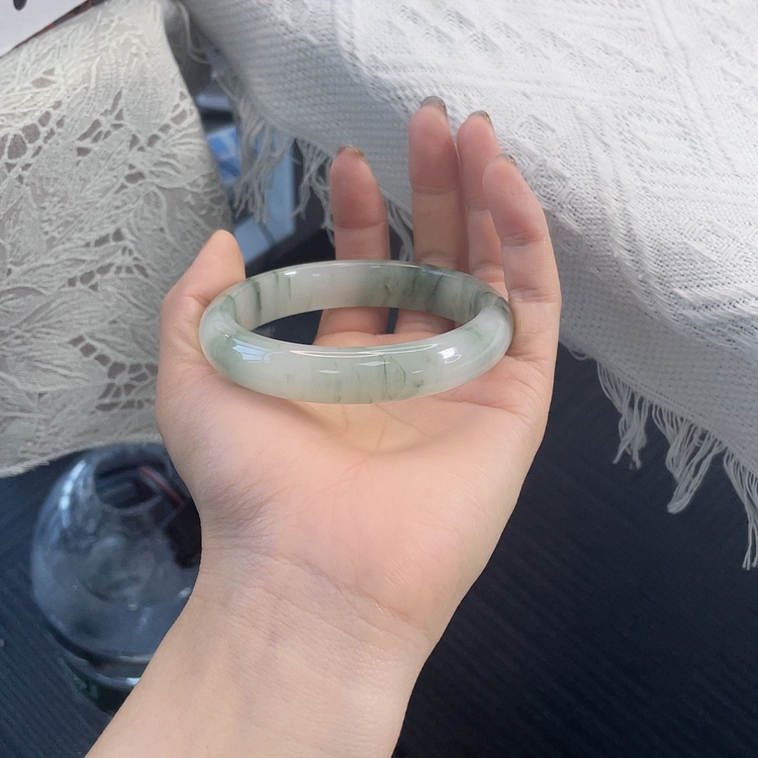 石英质玉未镶嵌手镯107