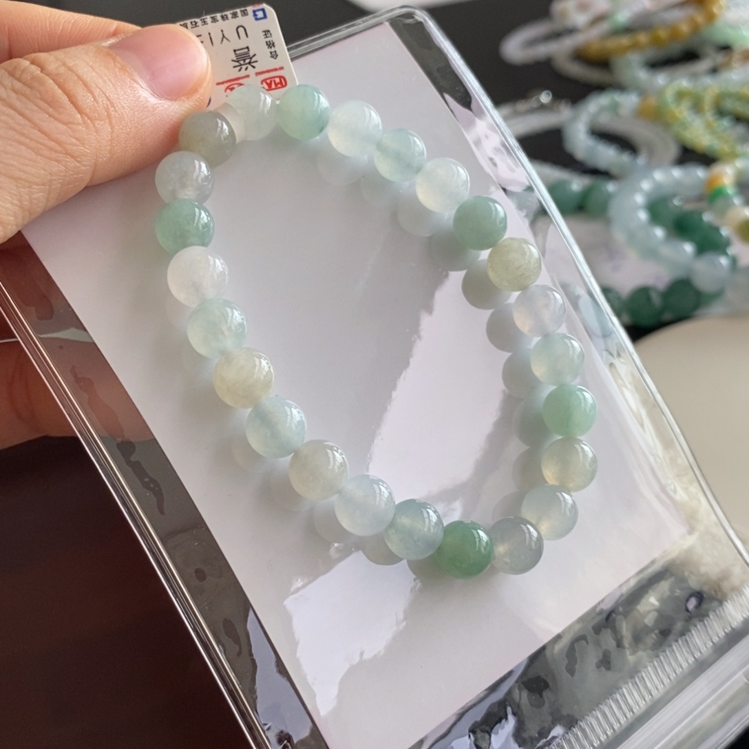 翡翠未镶嵌手链卡7.7