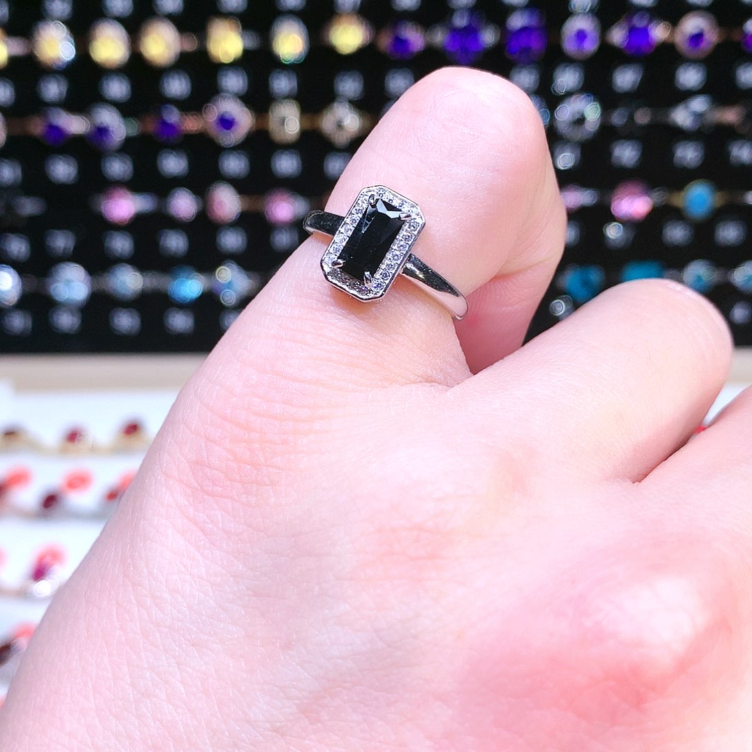 蓝宝石戒指银S925镶嵌