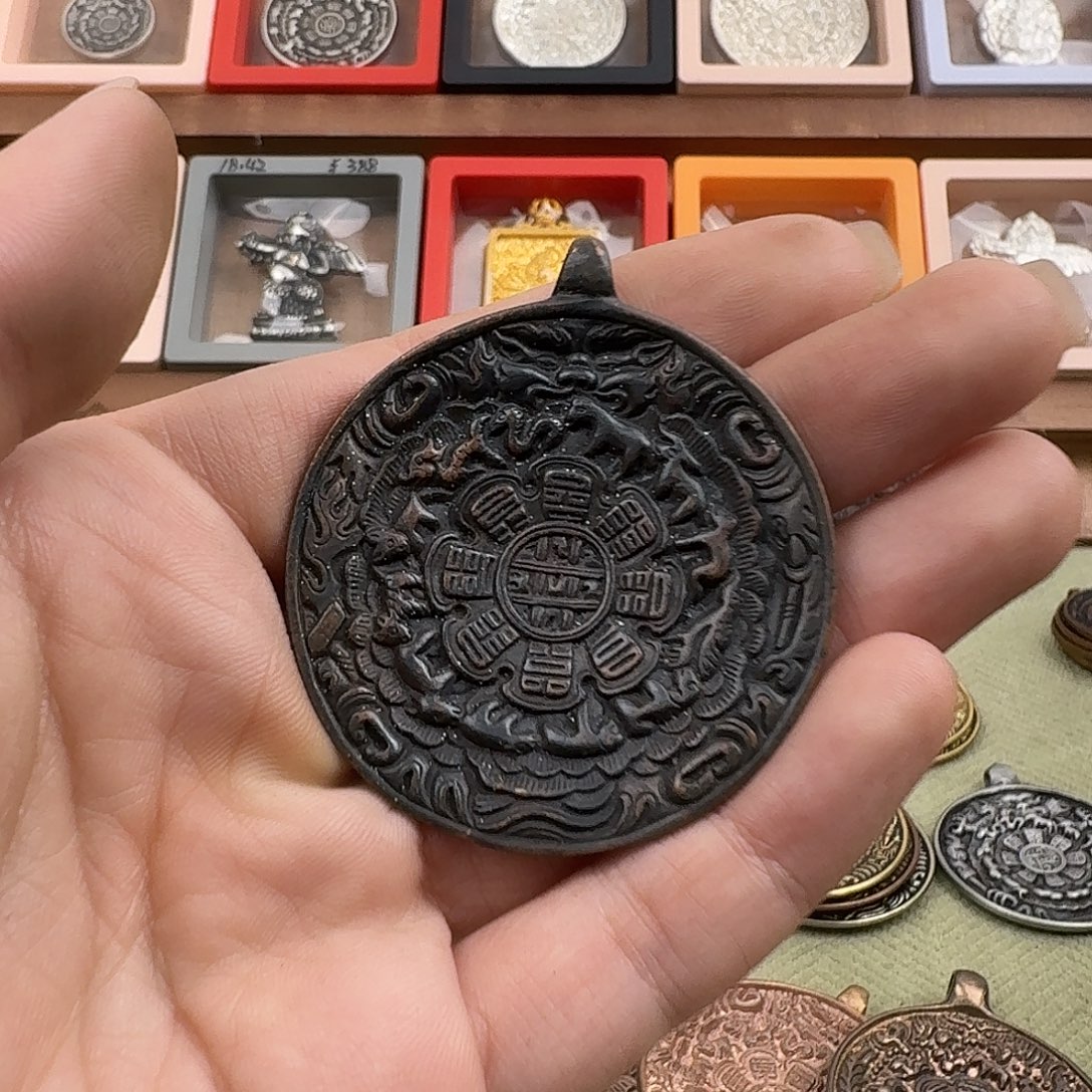 亭***t合金类东西真好看真好看