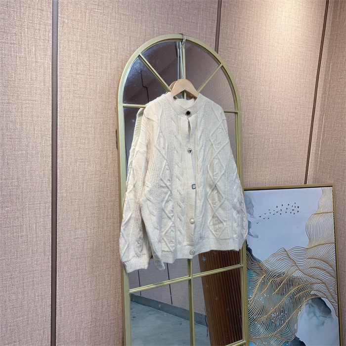 WW377浅棕色孕妇针织衣90-140