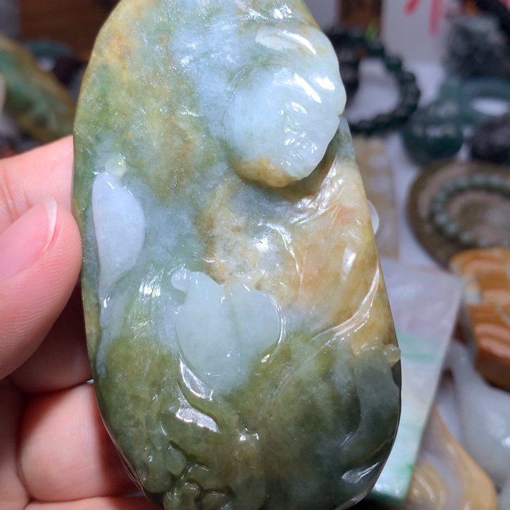 翡翠未镶嵌颈饰保真天然A货翡翠