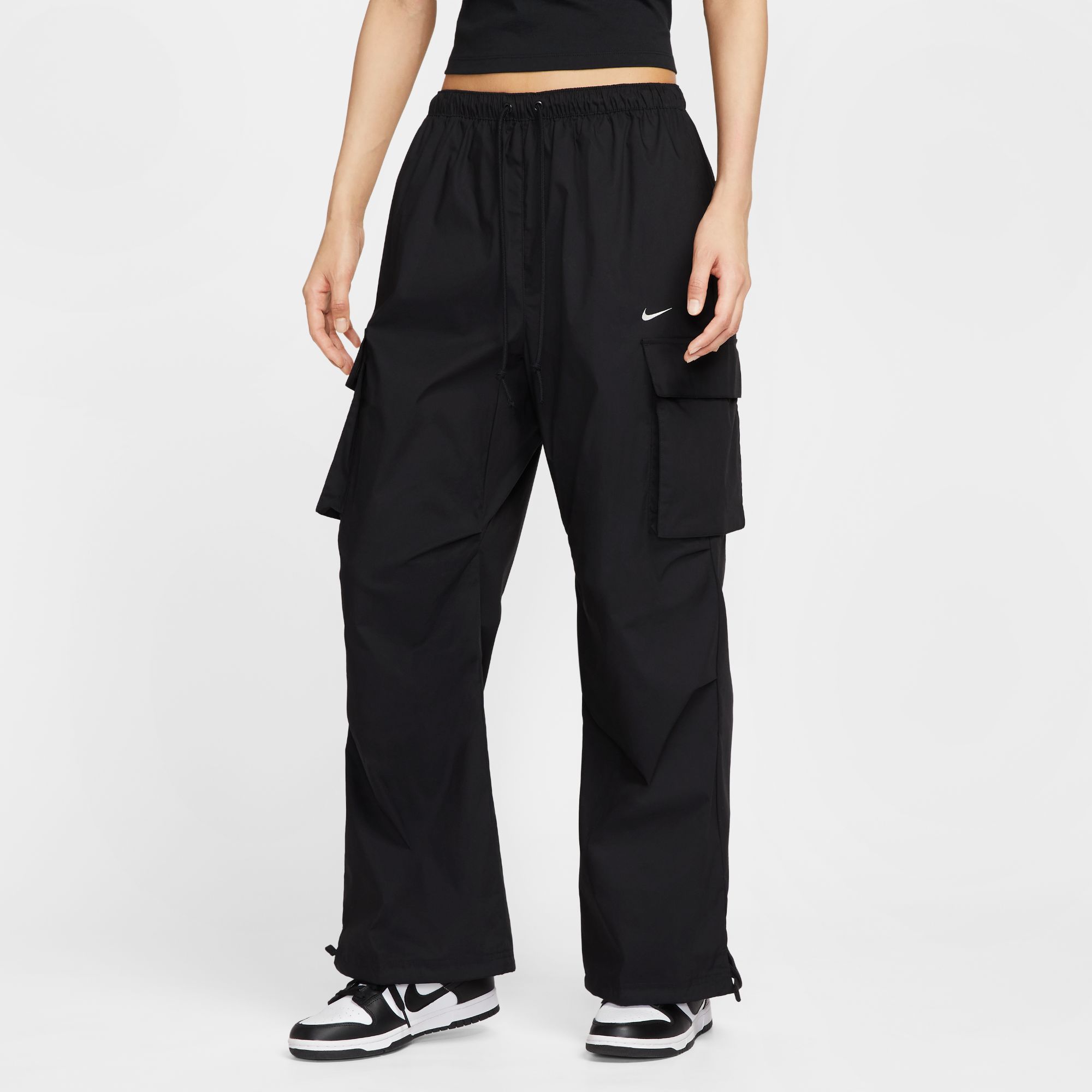 Nike耐克女子工装风宽松直筒侧面刺绣口袋运动休闲长裤II0445-010