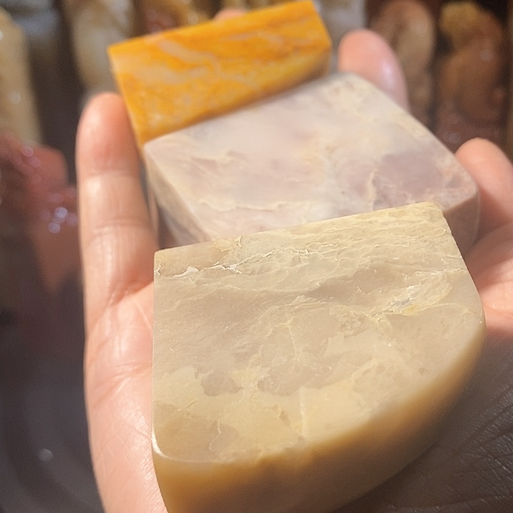 巴林石印石雨*巴林石雕刻艺术品