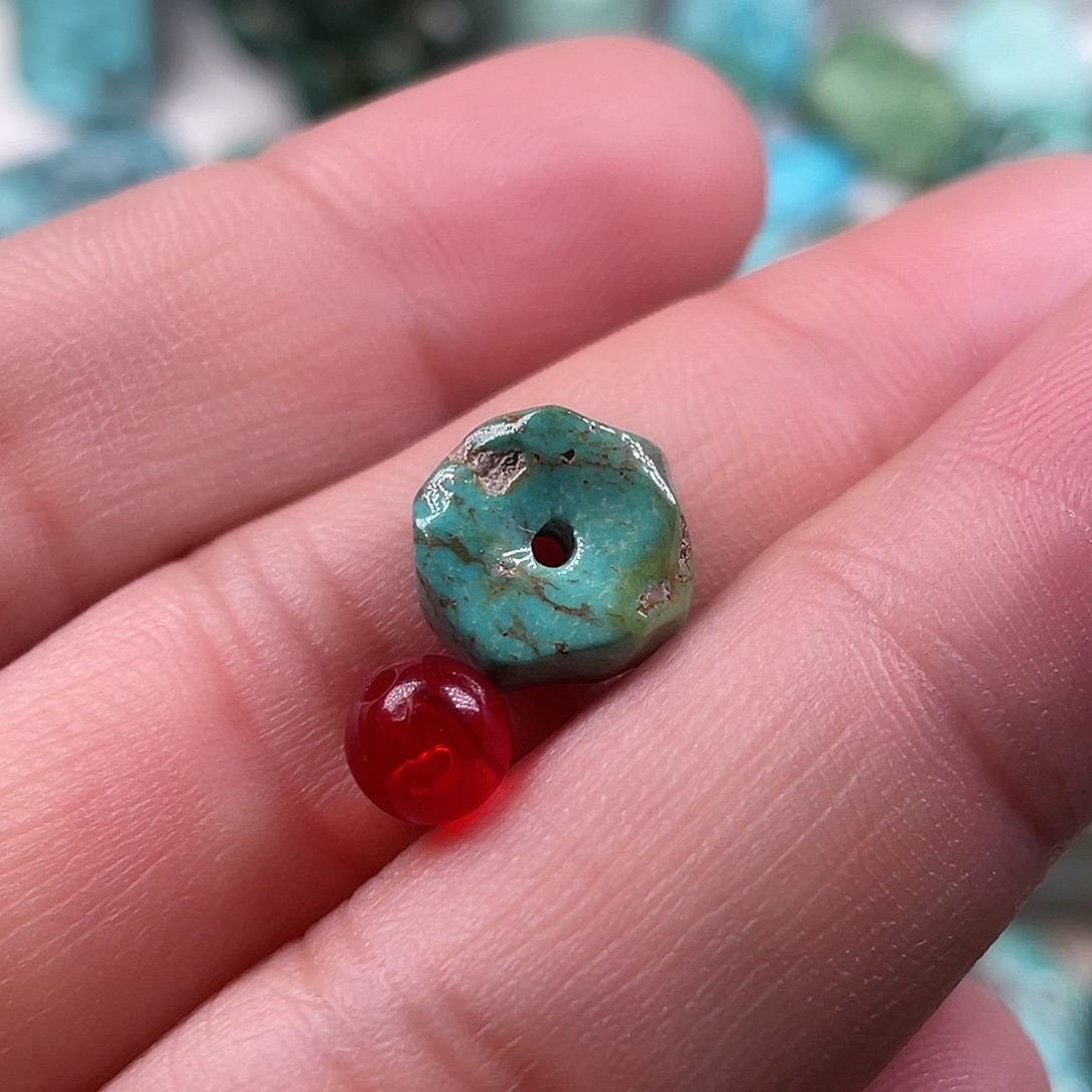 南红玛瑙未镶嵌颈饰