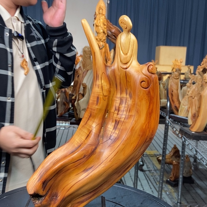 柏木（崖柏）随型摆件