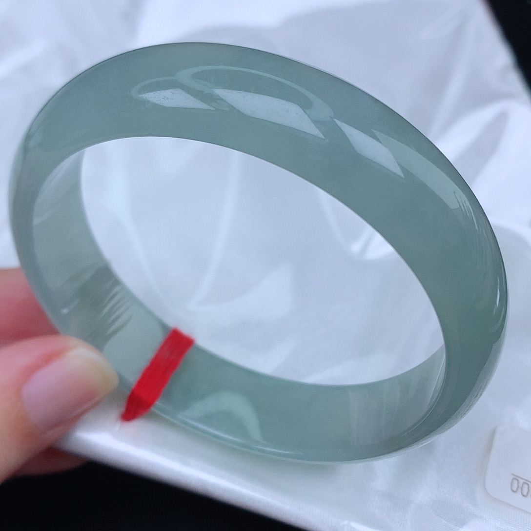 未镶嵌手镯翡翠天然