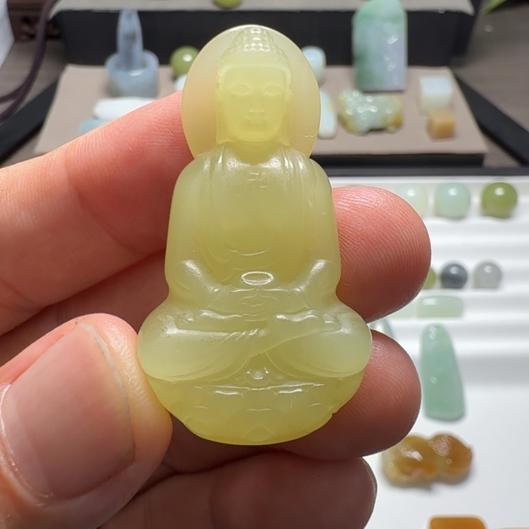 颈饰未镶嵌和田玉@*K